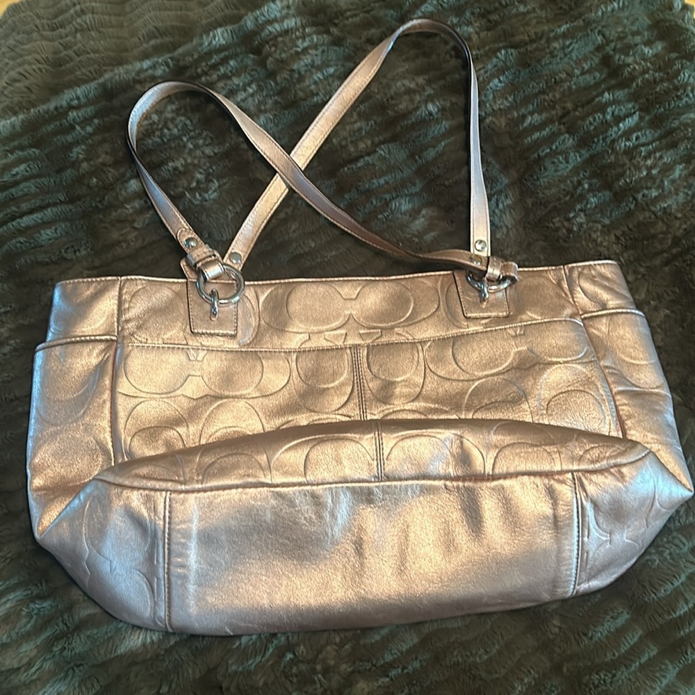 Coach Bag - Picture 2 of 6